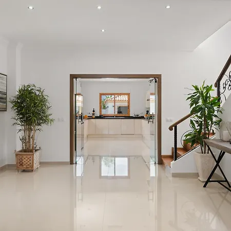 Karat Luso * Costa Adeje (Tenerife)